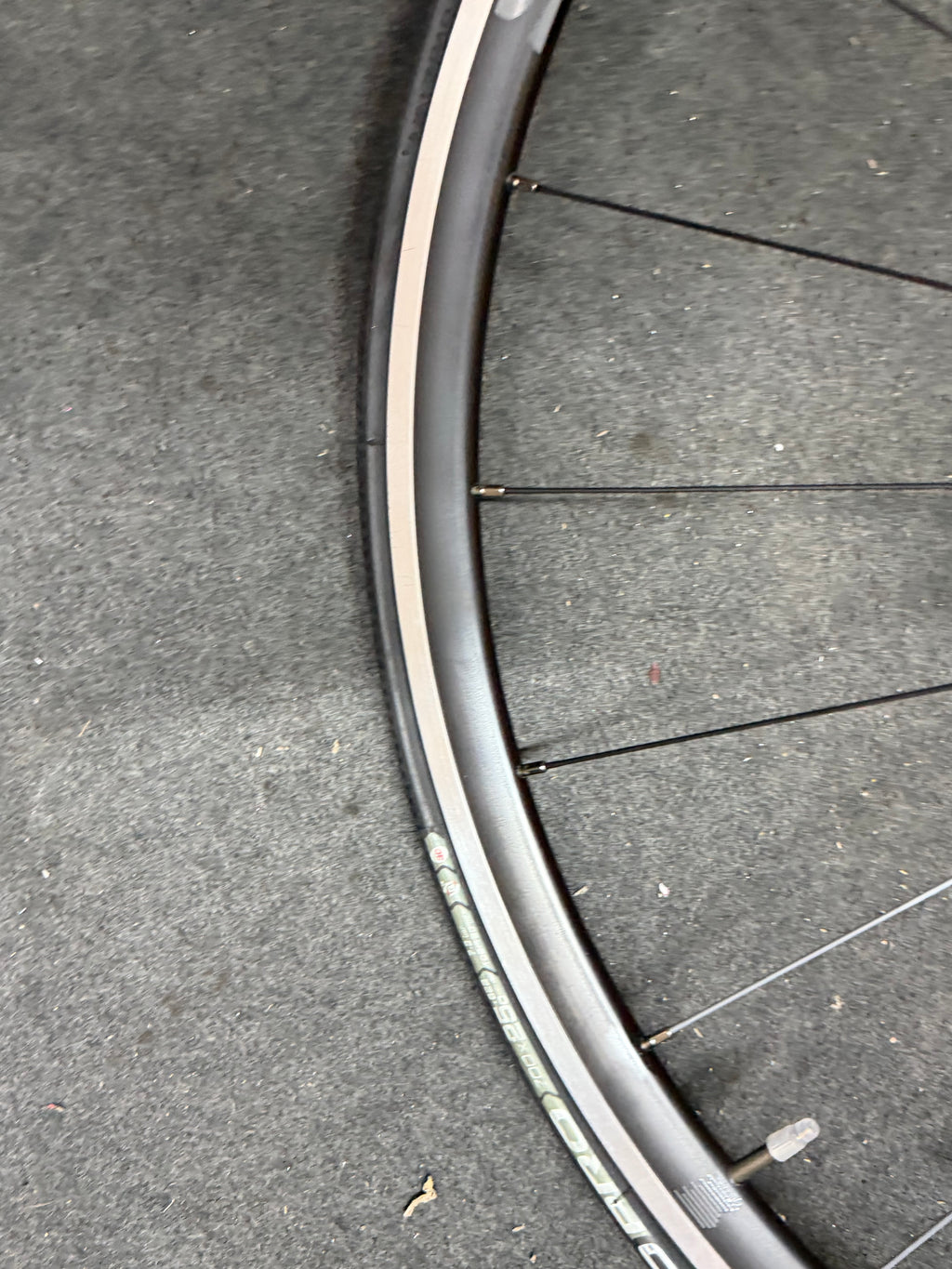 Giant SLR Aluminium Front Wheel 700c Clincher – Unused