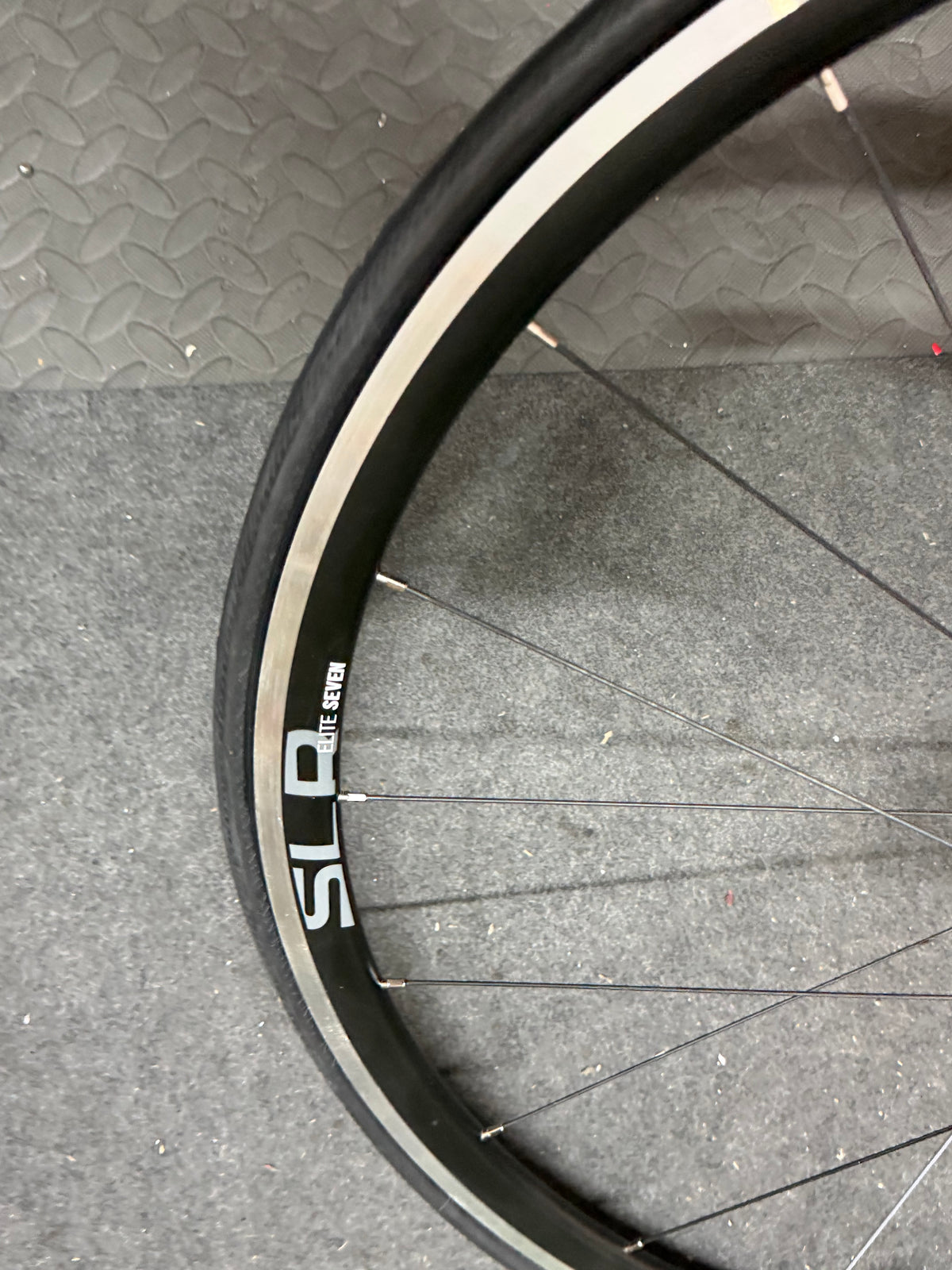Giant SLR Aluminium Front Wheel 700c Clincher – Unused