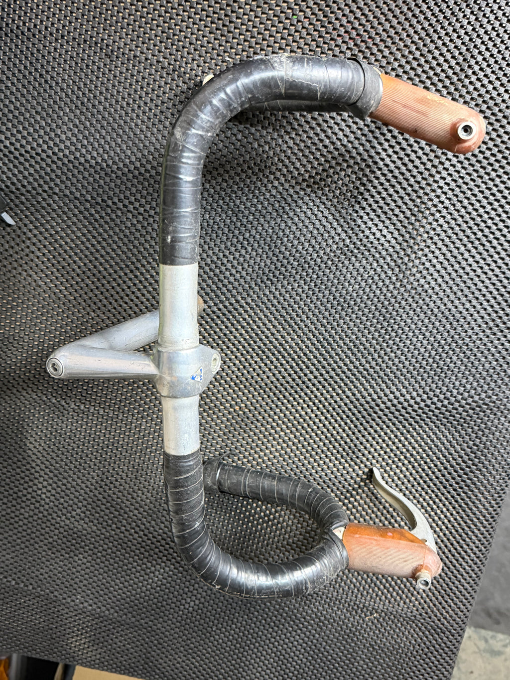 Vintage ITM Quil Stem Hnandlebars and Brake Levers