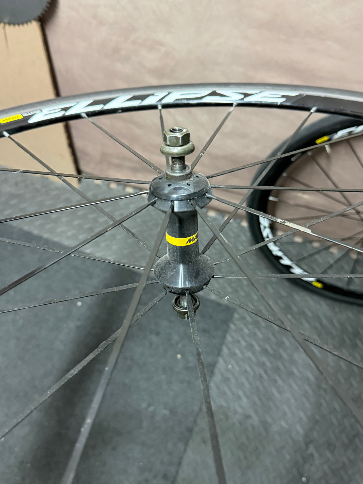 Mavic Ellipse Track Wheelset 700c Clincher Fixed Gear
