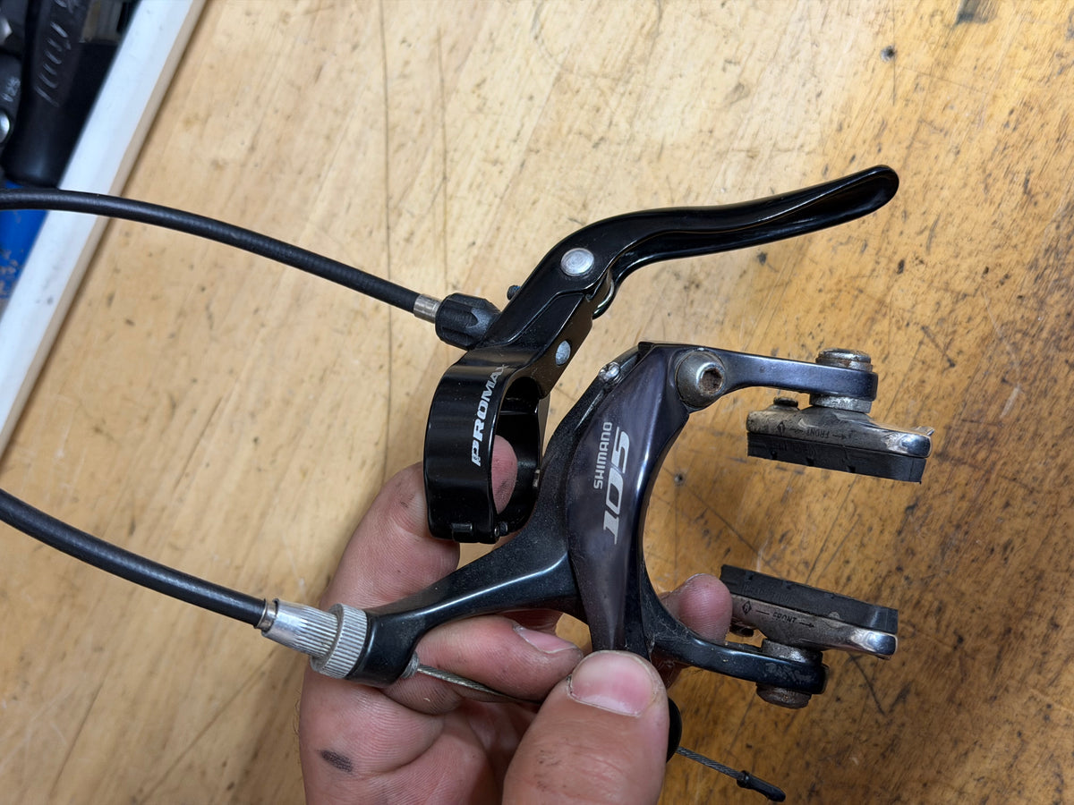 Shimano Front Brake Caliper & Brake Lever Set 31.8mm
