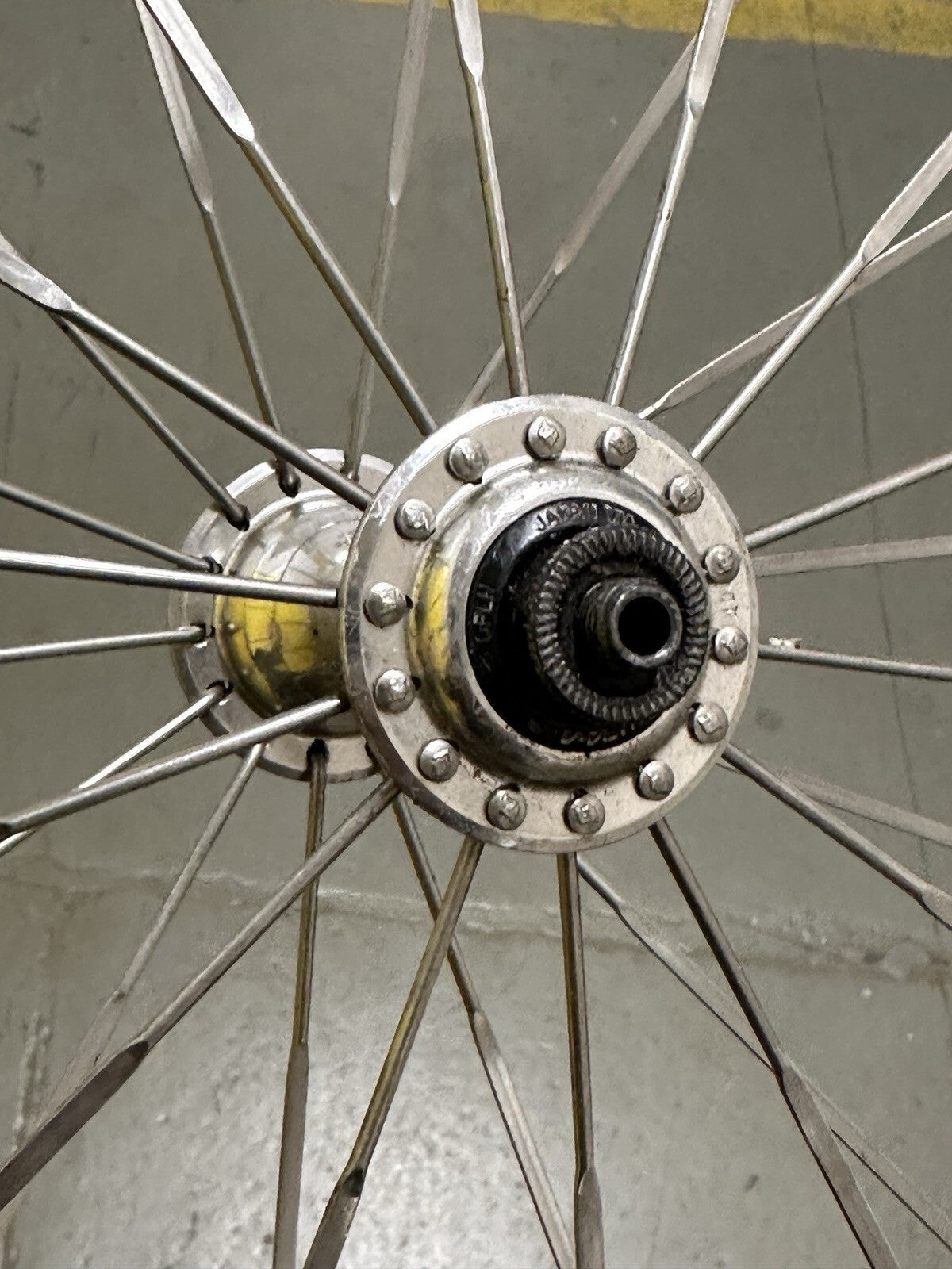 Vintage Dura Ace Road Wheelset Wolber Tubular Rims Aero Spokes - view 17