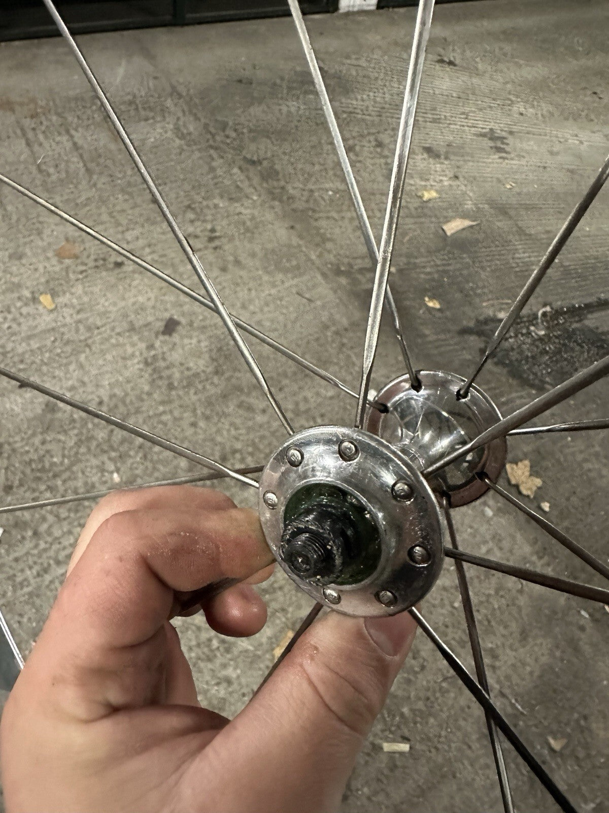 Campagnolo Shamal 1st Gen Front Wheel 650c – Vintage