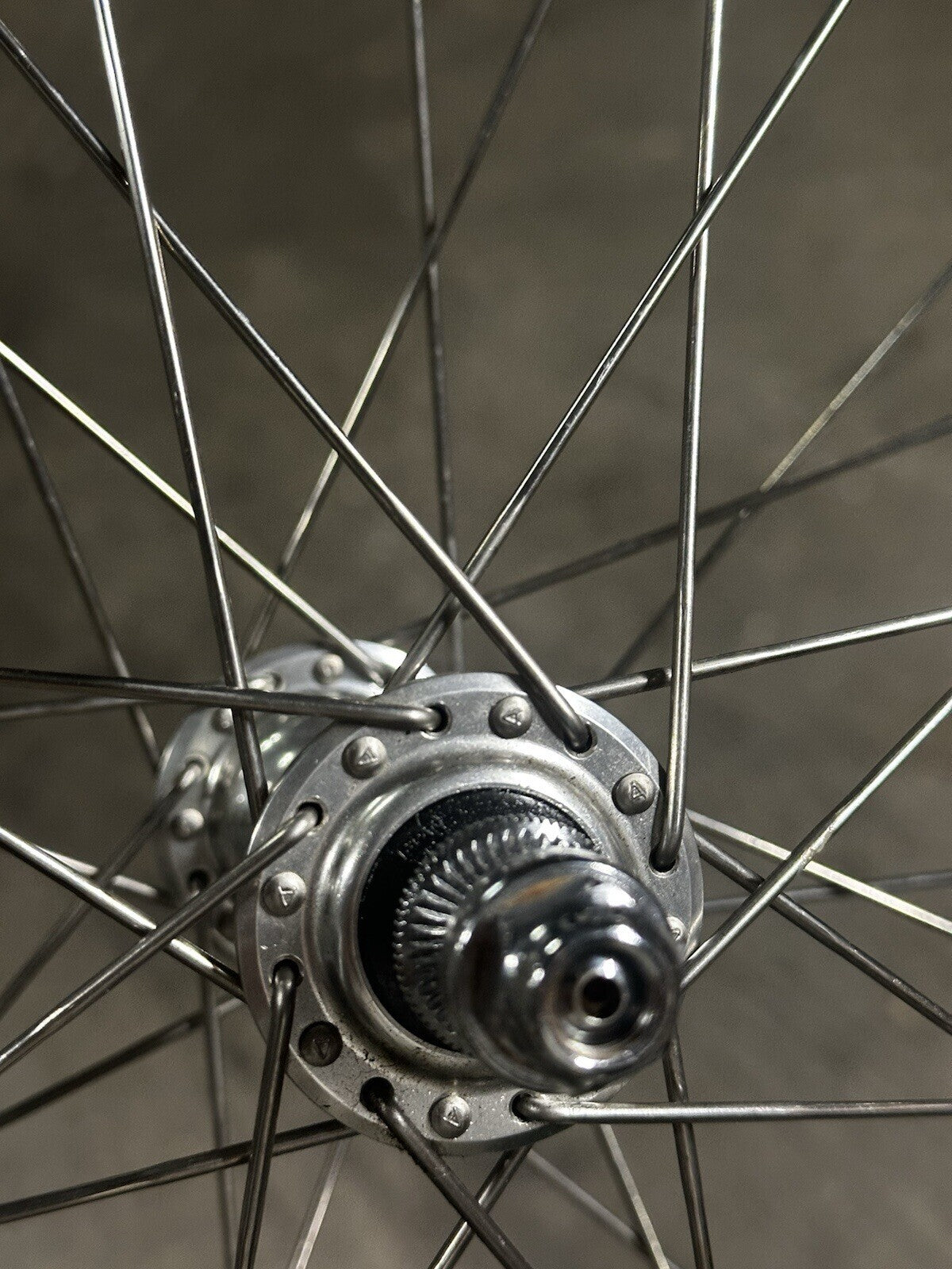 Dura Ace 7710 track weelset Racing Tubular Mavic Rims 2.3kg Pumped pista wheels - view 4