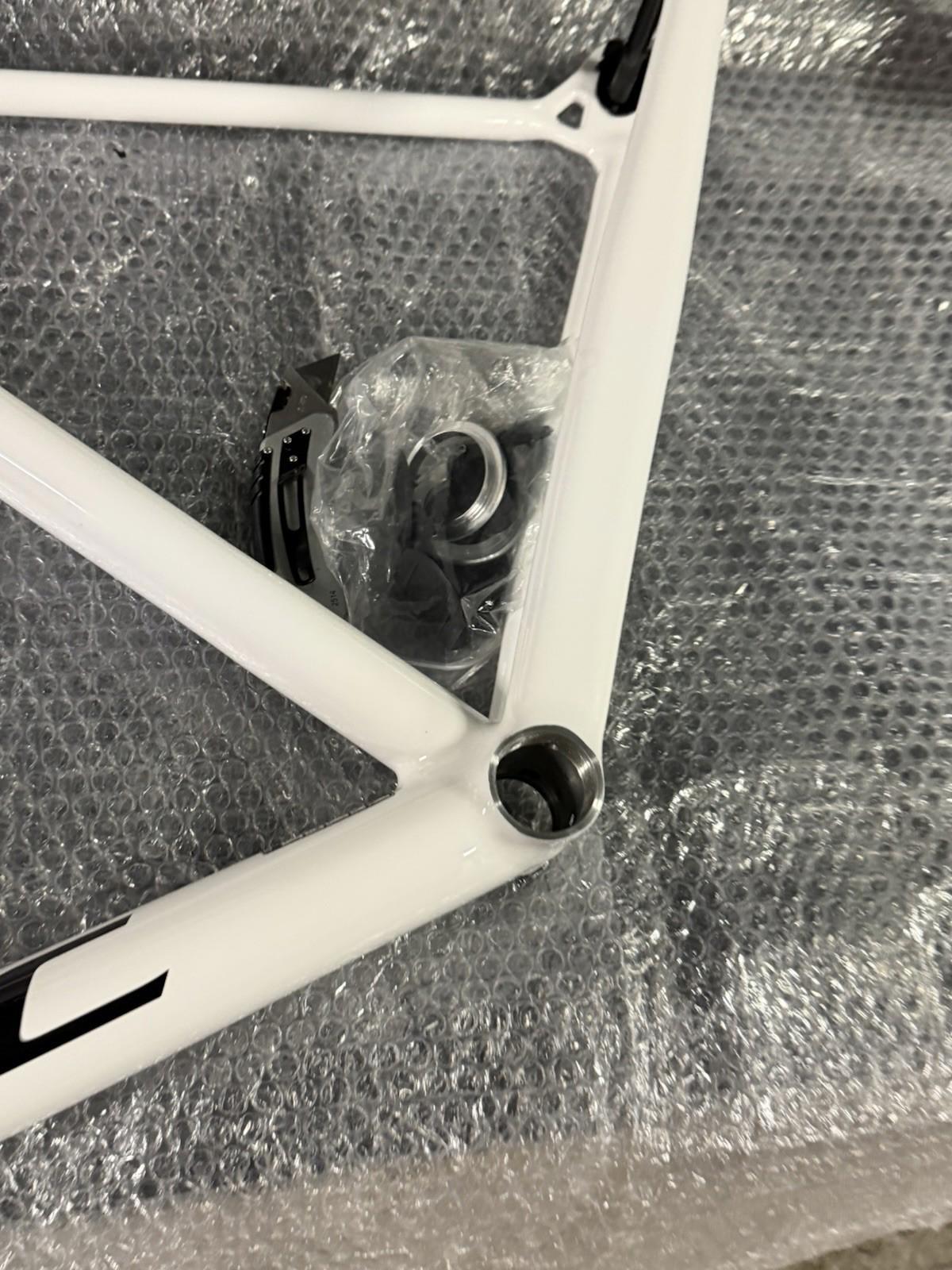 Duratec Magnetic T9 Track Aluminium Frameset Fixed Gear Size 56