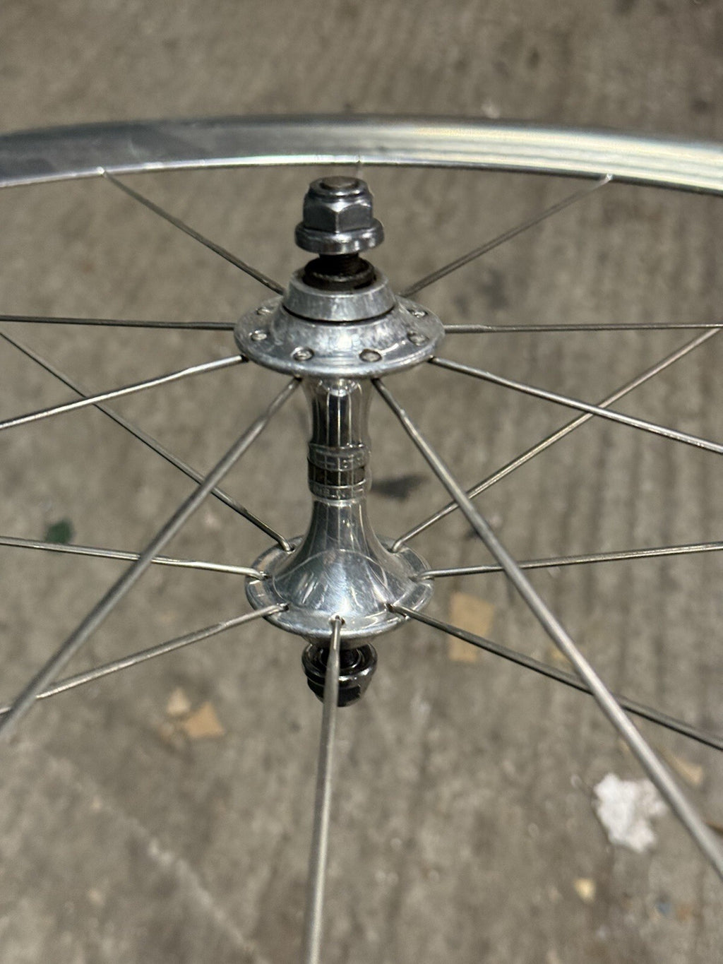 Rare Campagnolo Shamal Front Wheel 1st Gen Pista 650c Tubular