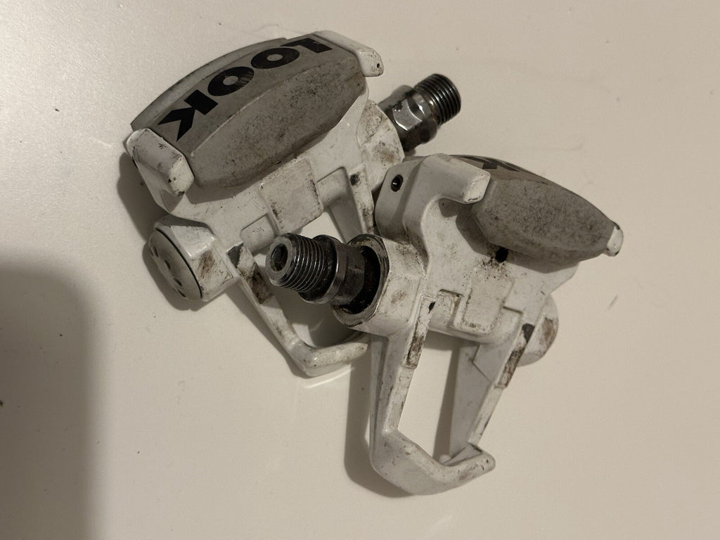 Vintage Look Arc Pedals