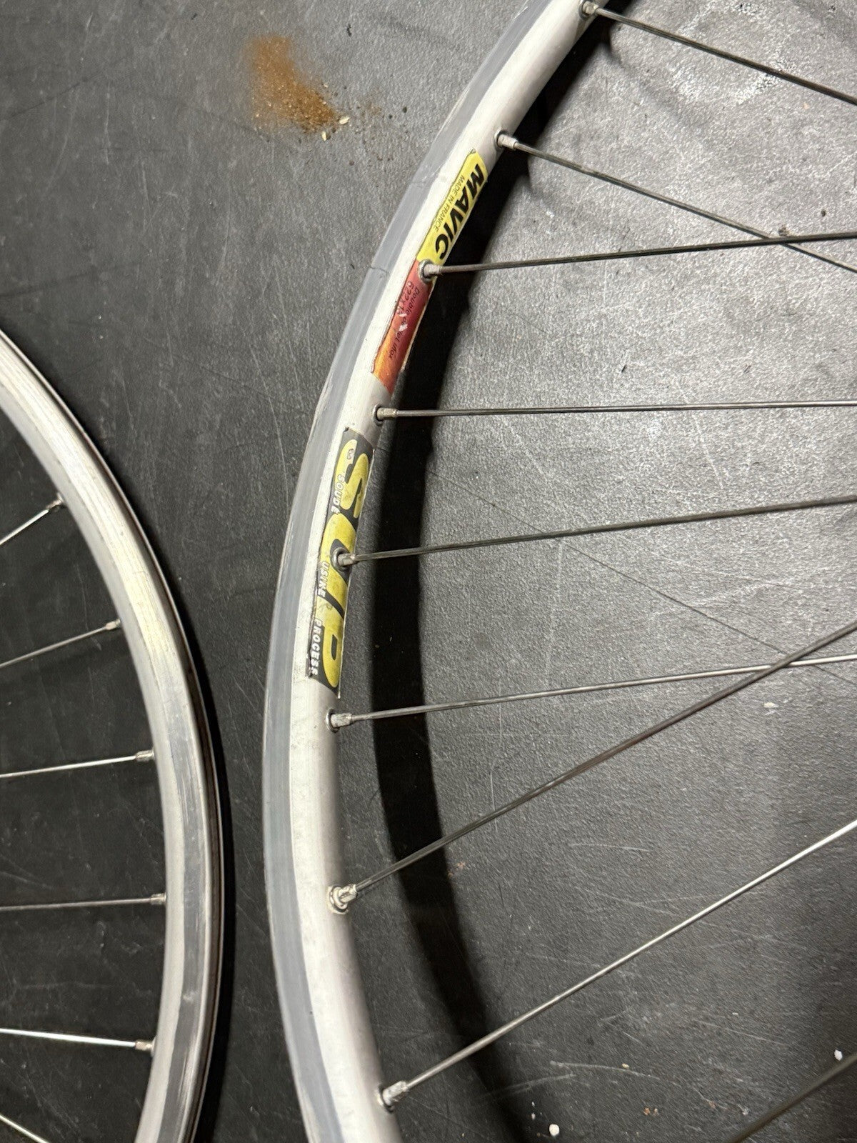 Vintage Campgnolo Clincher Wheelset Mavic Rims 8speed - view 9
