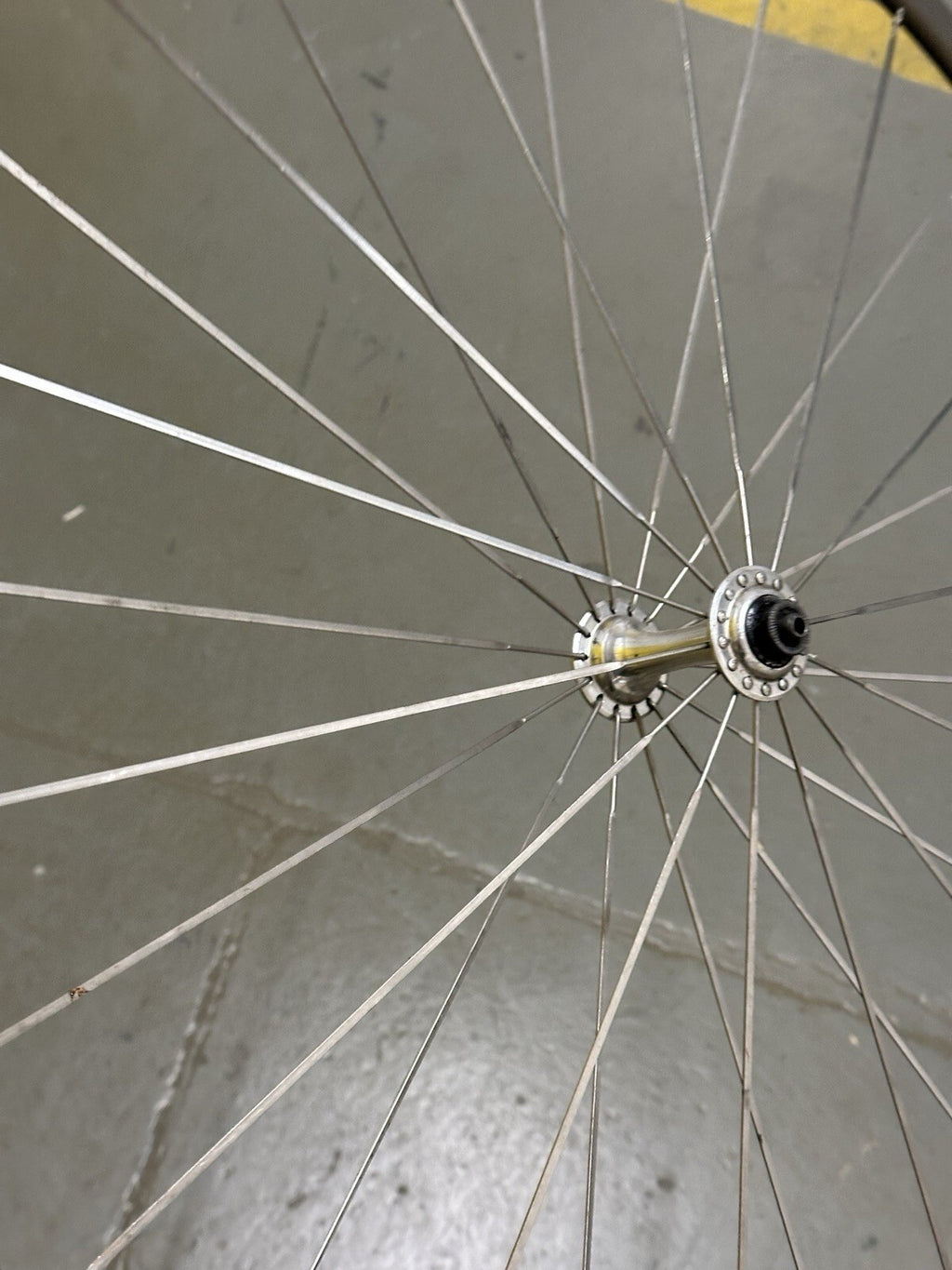 Vintage Dura Ace Road Wheelset Wolber Tubular Rims Aero Spokes - view 8