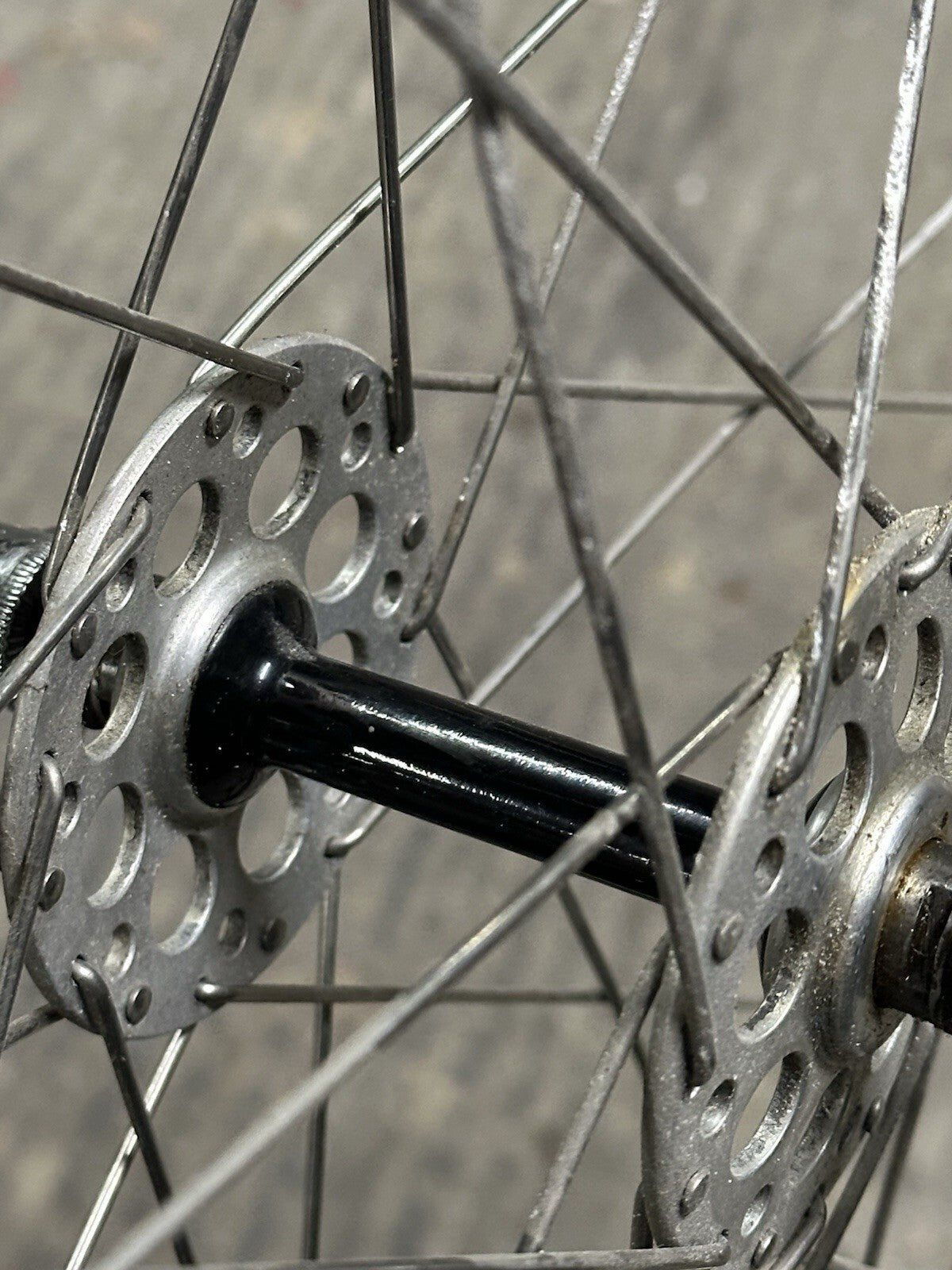 Rare Campagnolo Gran Sport Vintage Hub Mavic Modern Clincher Rims 700c - view 5