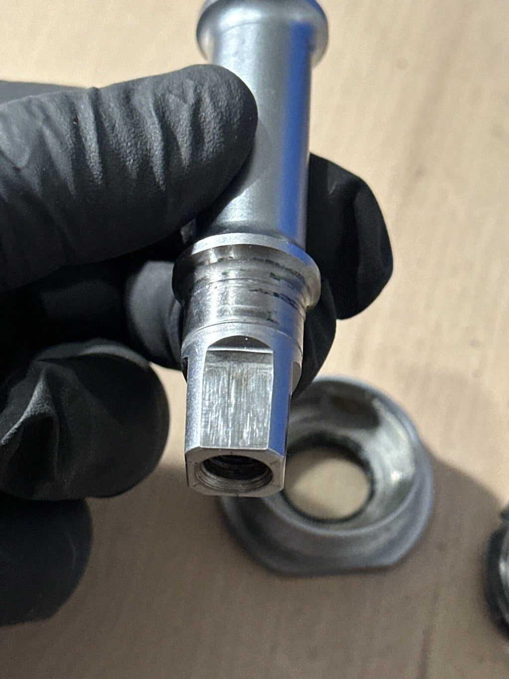 Rare Vintage Dura Ace Shimano Bottom Bracket Njs 7400