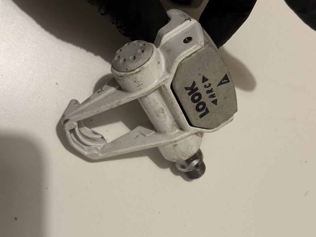 Vintage Look Arc Pedals