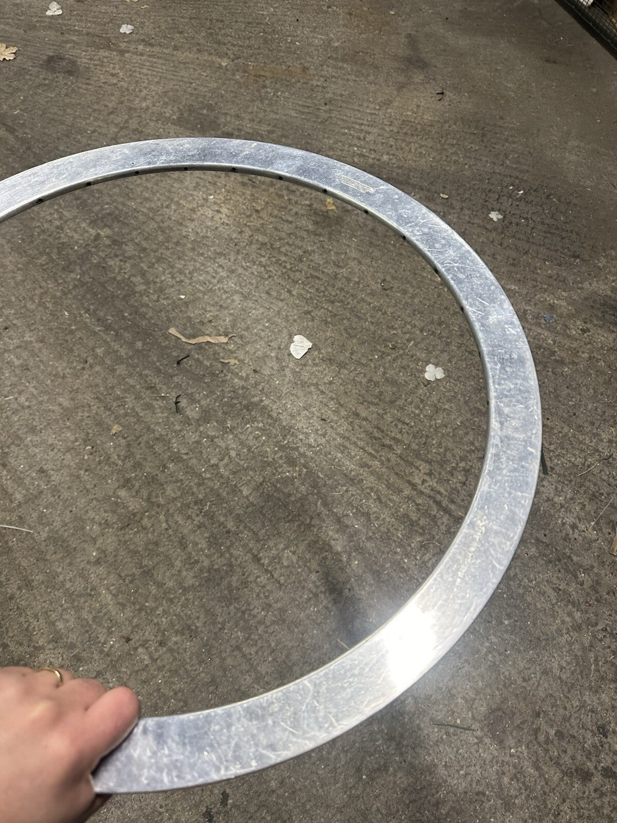 Unknown Track Rim 32h Chrome 700c Clincher - view 4
