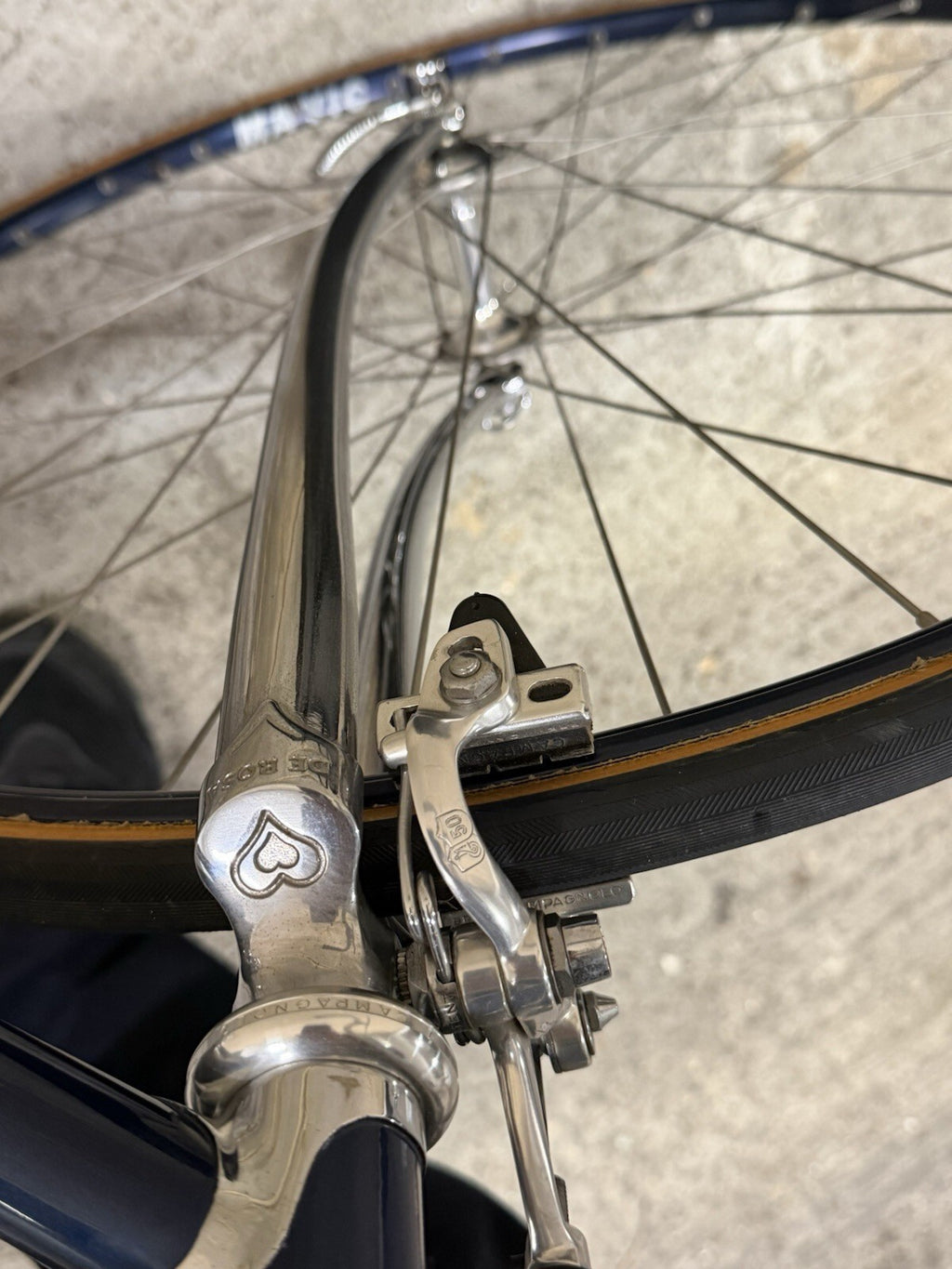 De Rosa Vintage Road Bike Campagnolo 50th Anniversary Groupset Size Medium - product photo 12 | Miclo Bikes